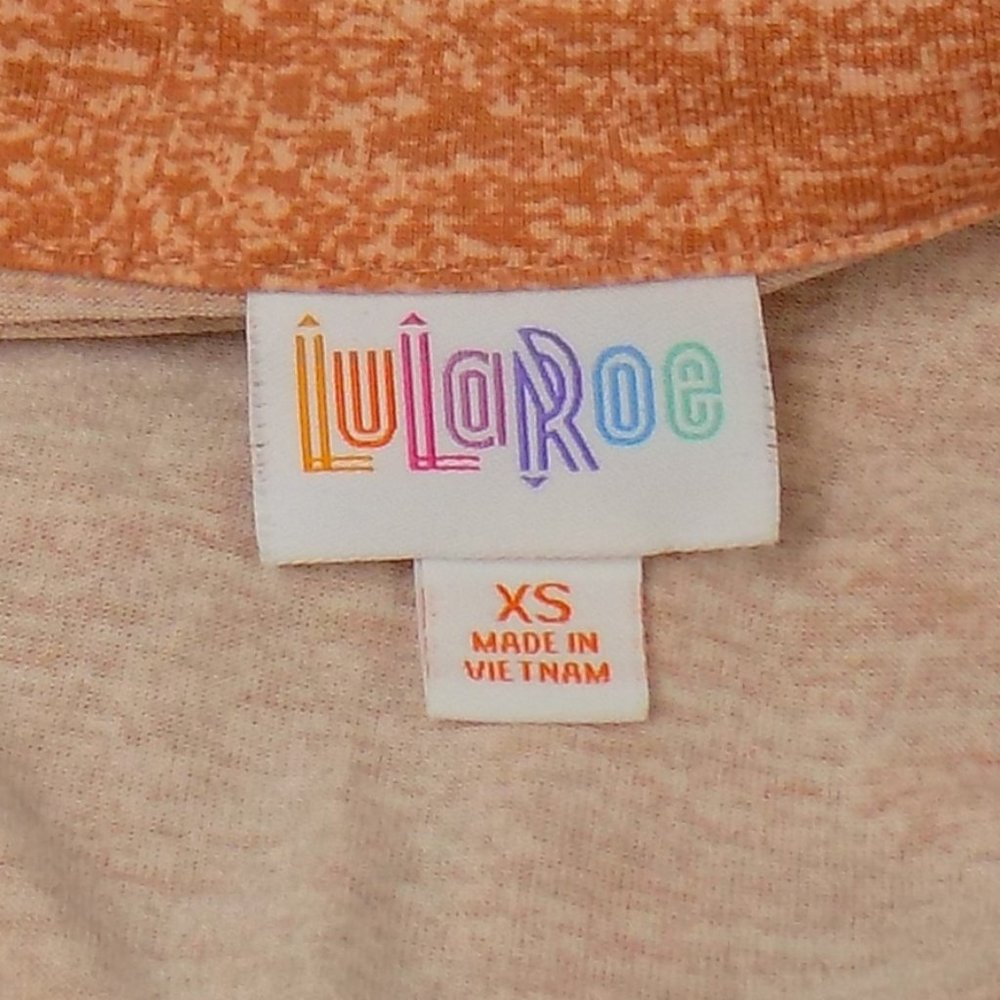 LuLaRoe Valentina Collared Button Front Top XS NWT - Picture 8 of 14